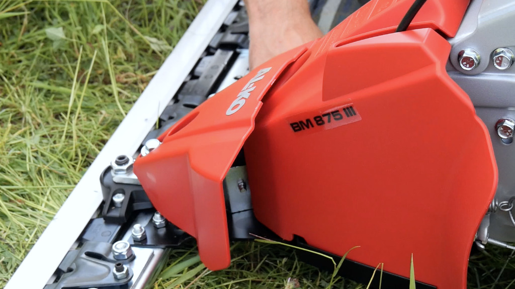 AL-KO BM 875 III Montage 20 Montage der Abdeckung am Alko BM 875 III