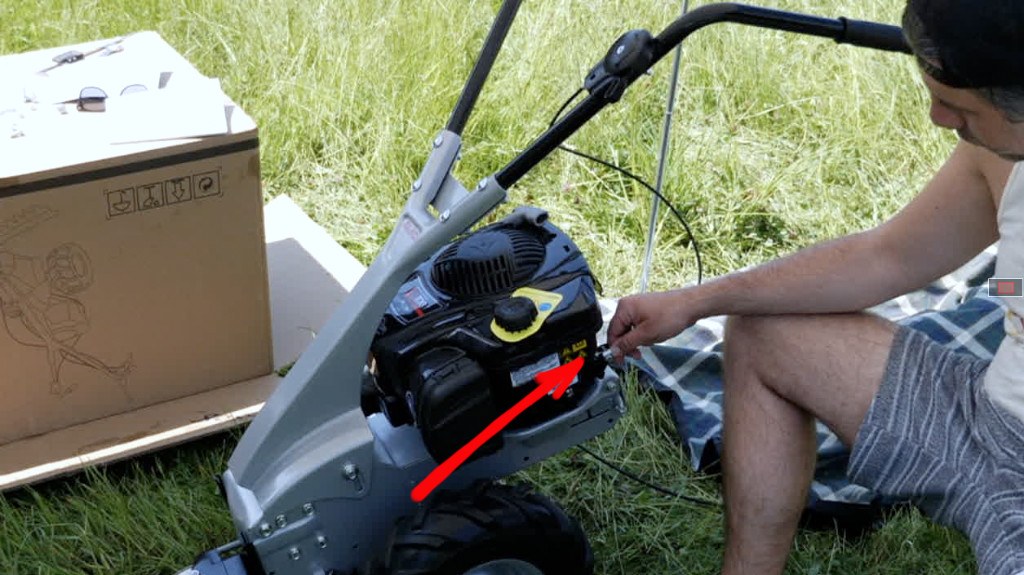 AL-KO BM 875 III Montage 9 Alko Bm 875 3 - Bowdenzug Gasverstellung auf der Linken Seite